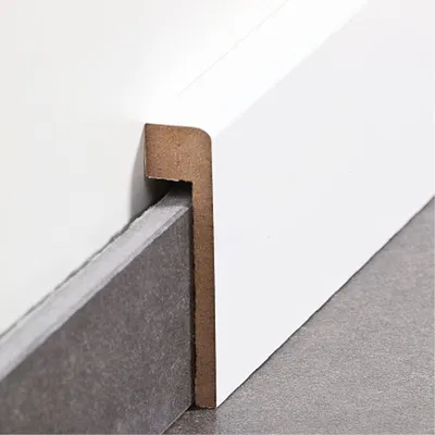Produktbild von Abdeckleiste Fliesensockel 19 x 96 mm RAL 9016 Fliesenabdeckleiste