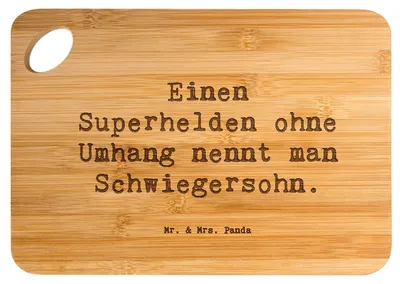 Produktbild von Mr. & Mrs. Panda tapasbrett Spruch Held Schwiegersohn - Transparent - Geschenk, Holzbrettchen, Geschenke, Frühstücksbrett, Anerkennung, Schwiegereltern, Familie, Humor