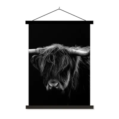 Produktbild von MuchoWow® Textilposter Schottischer Highlander - Hörner - Schwarz - Tiere - Natur - Wild - Kuh 60x80 cm mit schwarzem Rahmen - Plakathalter