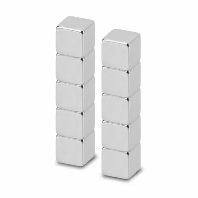 Zdjęcie produktu dla MAUL Kostka magnetyczna 10 sztuk 3,8 kg stal metal neodym 1 x 1 x 1 cm srebrna