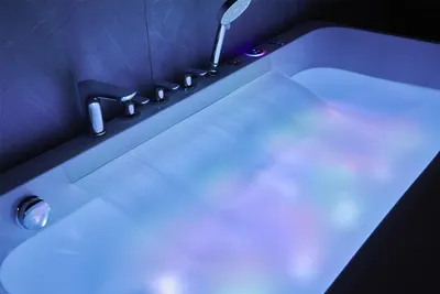 Produktbild von Badewanne Whirlpool Massagedüsen Led Ergonomisch Entspannung Wanne