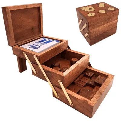 Produktbild von Elegantes 3-in-1-Spieleset in einer Holzschachtel – Karten, Würfel und Domino
