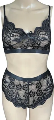 Produktbild von Sinnliches Damenunterwäsche-Set - Damenunterwäsche - Spitze - BH und Slip - Schwarz
