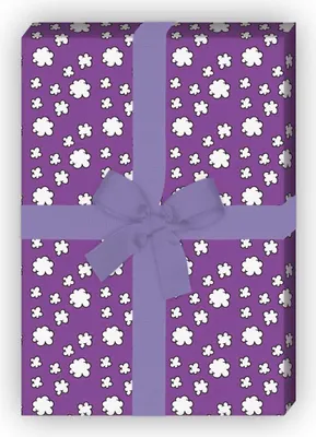 Produktbild von Fröhliches Geschenkpapier mit Wolken in lila - G6339, 32 x 48cm