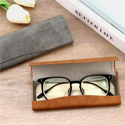 Produktbild von 2 Stück Brillenetui Hardcase aus Kunstleder, Tragbare Brillenetui Box Retro mit Brillenputztuch, Magnetverschluss für Brillen und Sonnenbrillen