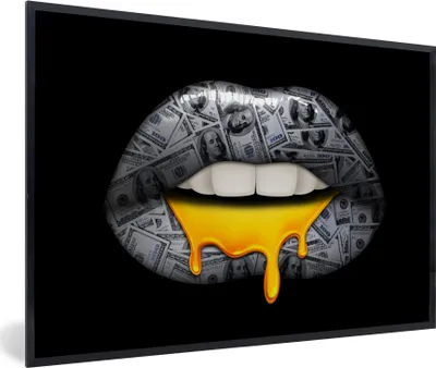 Produktbild von MuchoWow® MuchoWow® Gerahmtes Poster Lippen - Geld - Schwarz und Weiß 60x40 cm - Poster mit zchwarzem Bilderrahmen - Printing - Wanddeko Schlafzimmer