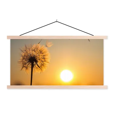 Produktbild von MuchoWow® Textilposter Löwenzahn - Sonne - Sonnenuntergang 120x60 cm mit holzfarbenen Rahmen - Klemmleiste