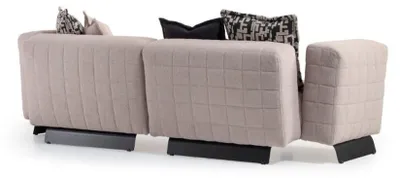 Immagine prodotto di Divano moderno in tessuto beige a 4 posti con struttura in legno