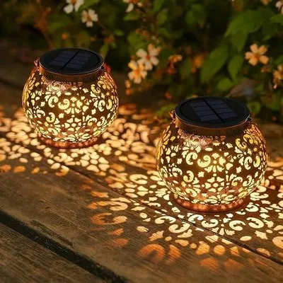 Zdjęcie produktu dla Latarnia solarna vintage metalowa LED IP65 dekoracja ogrodu 2 sztuki
