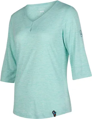 Mintgrünes Wildflower T-Shirt W von La Sportiva mit V-Ausschnitt und 3/4-Ärmeln.