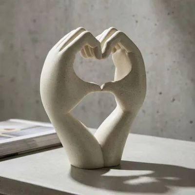 Obrázok produktu pre Soška z krémovej živice 16,5x7x20 cm