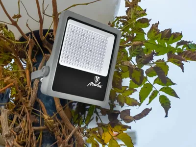 Immagine prodotto di NEDES Riflettore LED esterno PROFI Plus 150W / 5000K - LF4026S