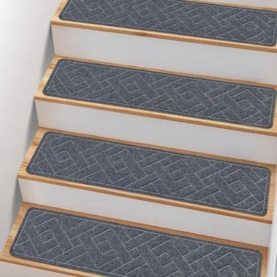 Immagine prodotto di Tappetini antiscivolo per scale in legno – 15 pezzi (20 cm x 76 cm) in tessuto per interni con adesivo, riutilizzabili, sicuri per bambini, anziani e animali domestici