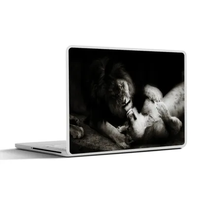 Produktbild von MuchoWow® Laptop Aufkleber Sticker Cover Löwe - Schwarz - Weiß 25x18 cm - Laptop-Deko