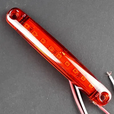Produktbild von Rote Positionsleuchte mit LEDs, 10cm, 12V-24V | HBS-662R