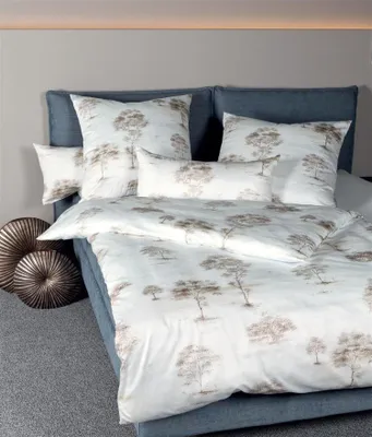 Produktbild von Janine Messina Mako-Satin Bettwäsche 135x200 Bäume beige braun 43059-07