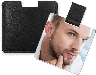 Produktbild von Famanu Handspiegel Ultradünn - Mit Kunstlederetui, Leicht und Reisefreundlich