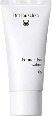 Produktbild von Foundation - 06 walnut 30ml