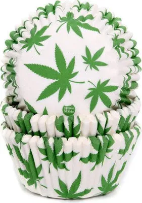 Produktbild von 50 Muffin Förmchen Gras