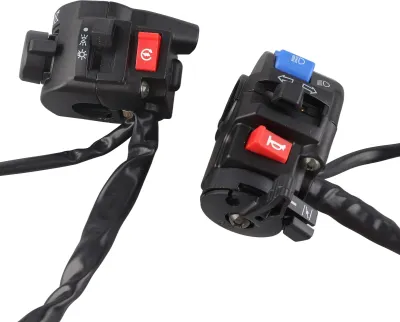 Imagen del producto de 1 Juego de interruptores universales s para manillar de motocicleta de 7/8 pulgadas, que incluyen bocina, intermitentes, luz y control de arranque