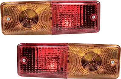 Produktbild von Rückleuchtenset | 3 Funktionen | 12-24V | Universal | Tüllenanschluss