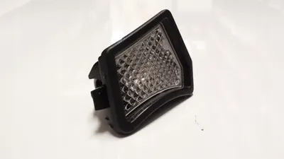 Image de VOLVO feu de rétroviseur inférieur gauche 31217838 OE