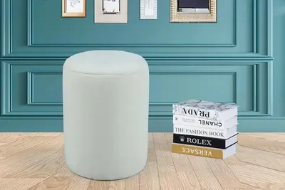 Image de Tabouret blanc minimaliste Salon Salle à manger Haute qualité Nouveau