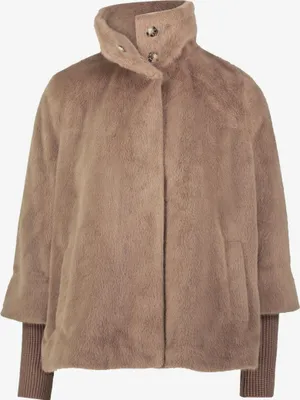 Produktbild von Fellimitat-Jacke mit Stehkragen