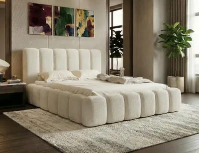 Produktbild von LUXKOR24 Polsterbett VELORA 200x200cm mit Bettkasten & Metallgestell - Bouclé Stoff ECRU GERRA