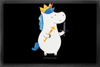 Produktbild von Mr. & Mrs. Panda Schmutzmatte Einhorn König mit Schwert 50 x 75 cm - Schwarz - Geschenk, Unicorn, Schmutzfangmatte, Mittelalter, Fussmatte, Einhörner, Bodenvorleger