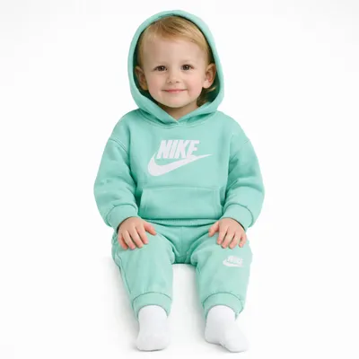 Produktbild von Nike kids club fleece set
