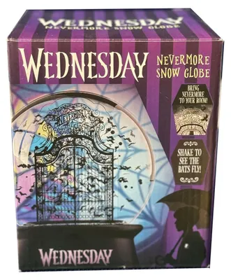 Image de Blue Sky Studios 5056563719823 Wednesday - Schneekugel