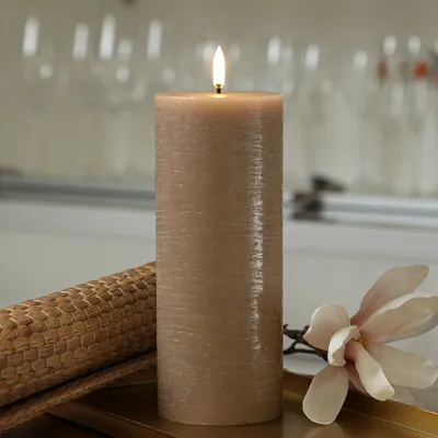 Produktbild von LED Kerze PIA - Rustik-Optik - Echtwachs - H: 20cm - D: 7,8cm - Timer - bis zu 1000 Std. - beige