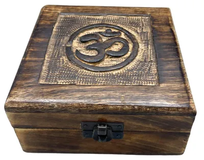 Productafbeelding van Houten herinneringsdoos, vierkant, 13x13x6 cm - Om