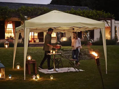 Produktbild von Stehtisch BISTRO, rund Stahl, Alu, silber