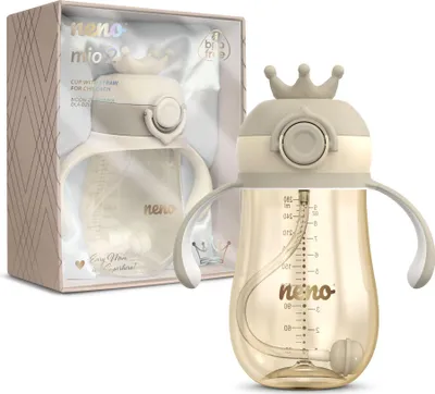 A product shot of a baby bottle and its packaging.