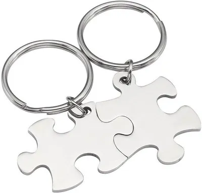Immagine prodotto di Portachiavi in acciaio inossidabile 33x22 mm, coppia "Amore"