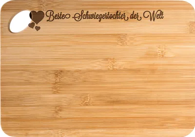 Produktbild von Mr. & Mrs. Panda Holzbrett Schwiegertochter - Transparent - Geschenk, Holzbrettchen, angeheiratet, Frau, Hackbrett, Brett, Schneidebrett, Tochter, Dankeschön