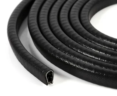 Zdjęcie produktu dla Gumowa listwa ochronna do drzwi samochodowych o długości 300 cm, wykończenie wnętrza, metalowe zatrzaski, uszczelka