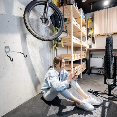Produktbild von Klappbare Wandhalterung für Fahrrad