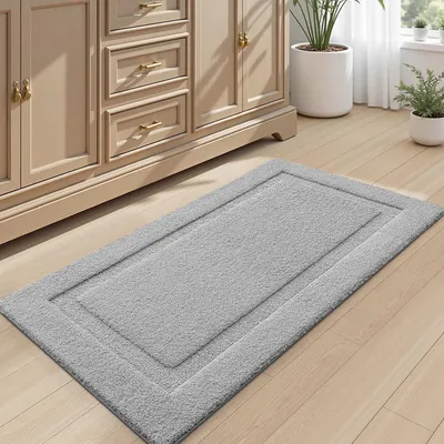 Produktbild von Rutschfeste Badematte aus Mikrofaser, weich und saugfähig, Hellgrau 60 x 110 cm