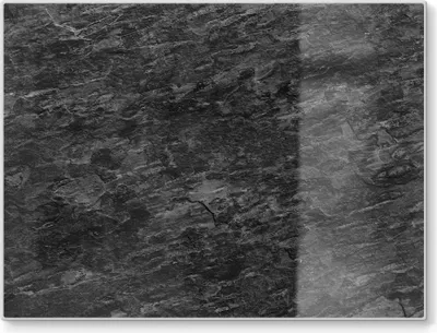 Produktbild von DEQORI Schneidebrett Glas 40x30 cm 'Dunkle Steinstruktur' Schneideplatte groß