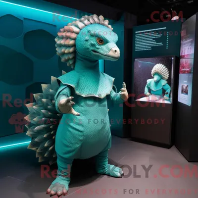 Obrázok produktu pre Maskot spoločnosti REDBROKOLY, ježko Teal, je oblečený v mini sukni a má na sebe hodinky