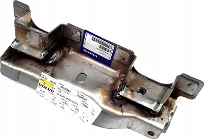 Produktbild von VOLVO S60 V60 II rechte Hilfsrahmenhalterung OE