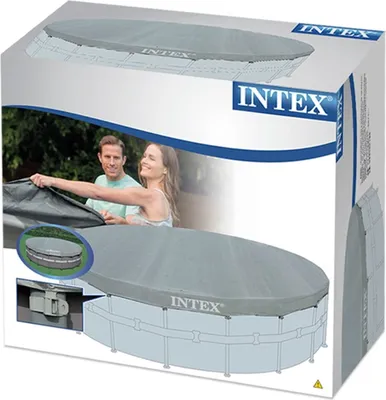 Packaging for an Intex pool cover, showing a couple placing the cover on a pool.