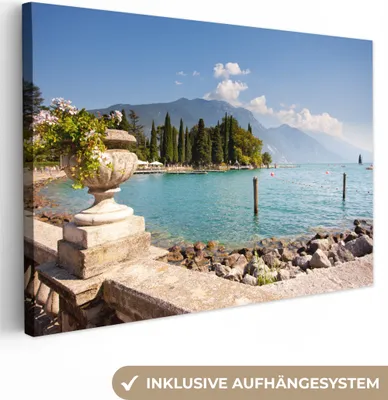 Produktbild von MuchoWow® - Leinwandbilder - Gardasee - Küste - Wasser, Wandbild, Wanddeko Bilder Wohnzimmer, 120x80cm