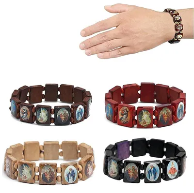 Immagine prodotto di 4 braccialetti in legno a forma di Gesù, rosario, bracciali elastici