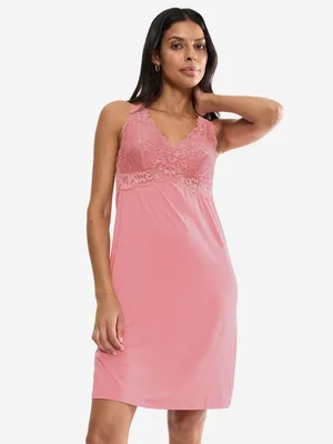 Produktbild von Triumph Timeless Sensuality NDK 01 Cherry Rose