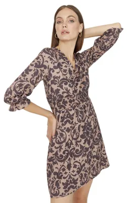 Produktbild von TRENDYOL Damen Regular Skater V-Ausschnitt Webstoff Kleid, Braun, 34
