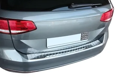 Obrázok produktu pre CHRÓMOVÁ LIŠTA NA OCHRANU BOČNÉHO KRAJA – Nerezová oceľ V2A – Určené pre VW Passat B8 Variant od roku 2014
